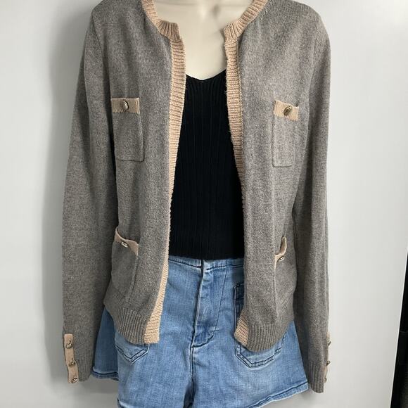 LOFT Elegant Gray Cardigan Medium Beige Trim French Preppy Old Money - Picture 10 of 13